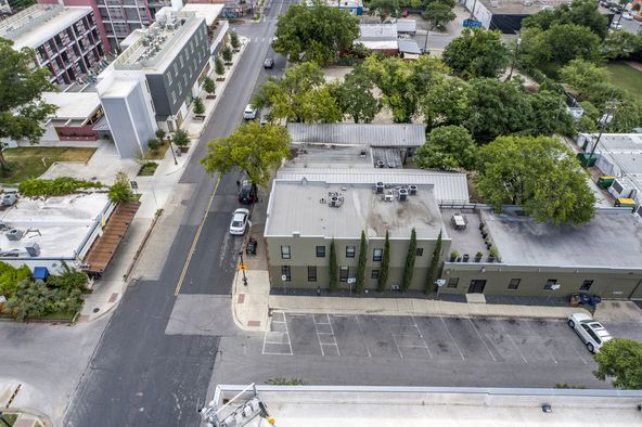 1101 E 6th St, Austin, TX 78702